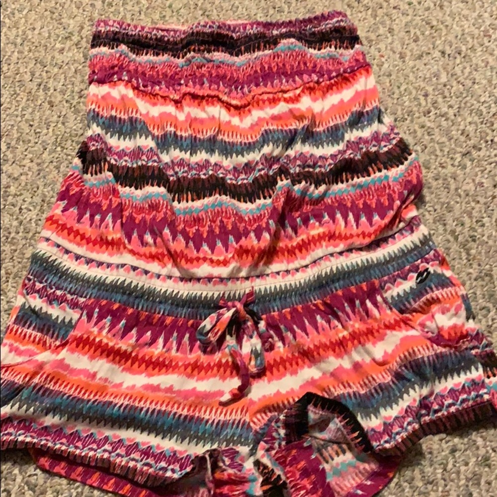 Billabong size large romper